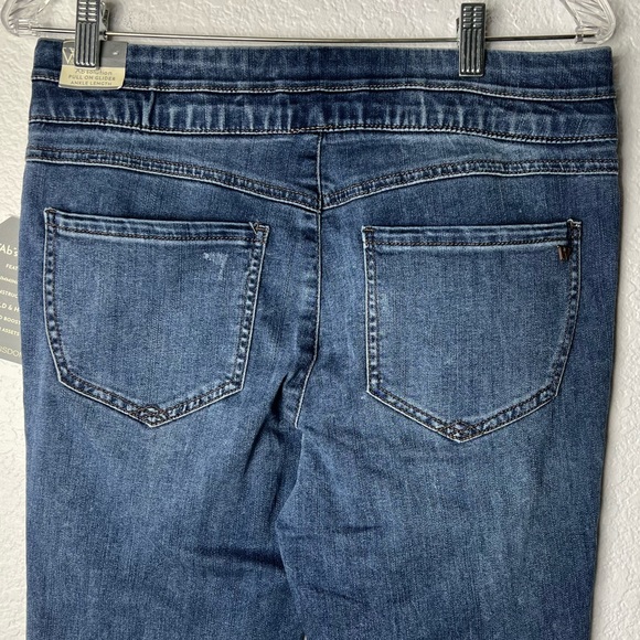 Wit & Wisdom Pull on Glider Ankle Length Distressed Denim jean - Picture 12 of 14